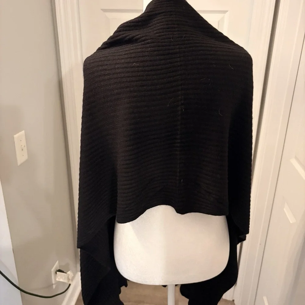 Accent Ribbed‎ Knit Cardigan Poncho Ruffled hem Functional Buttons Draped Wrap